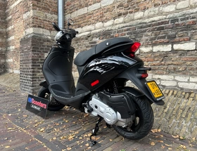 Piaggio Zip SP E4