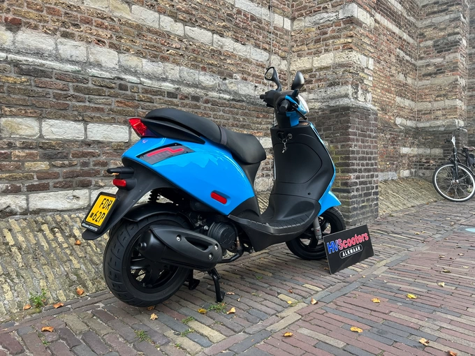 Piaggio Zip SP