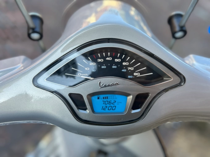Vespa Primavera Touring 4T 2V