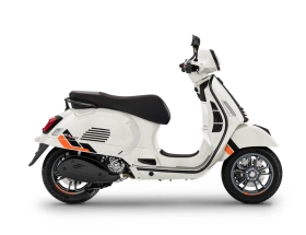 Vespa GTS SuperSport