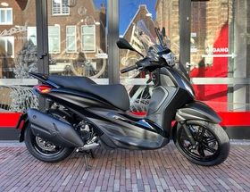 Piaggio Beverly 400 HPE