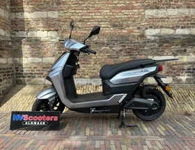 Yadea T9L NIEUW