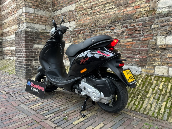 Piaggio Zip SP E5