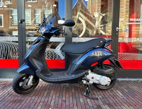 Piaggio Zip SP Midnight Blue
