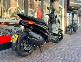 Piaggio Beverly 400 HPE