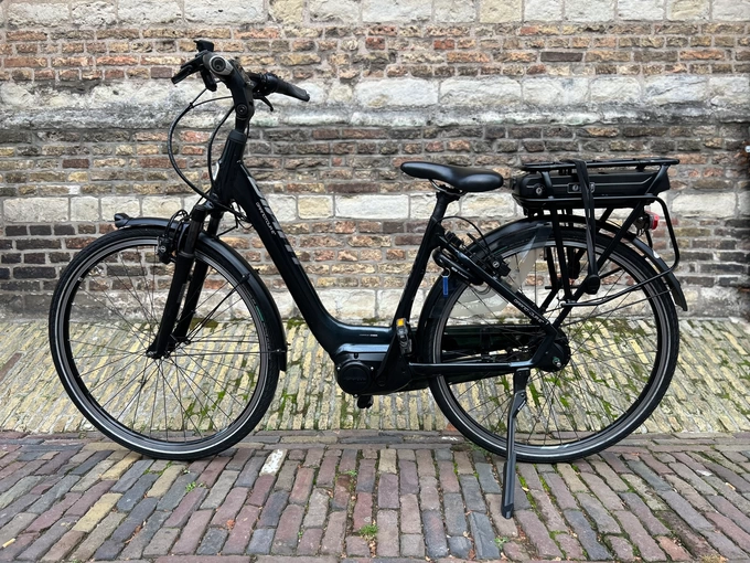 Giant GrandTour E+