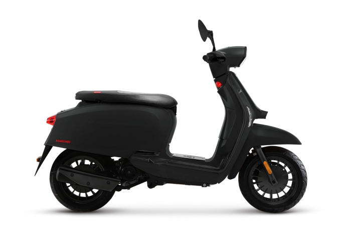 Lambretta V50