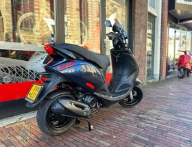 Piaggio Zip SP Midnight Blue