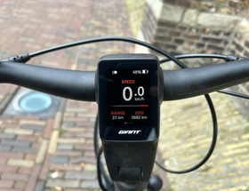 Giant GrandTour E+