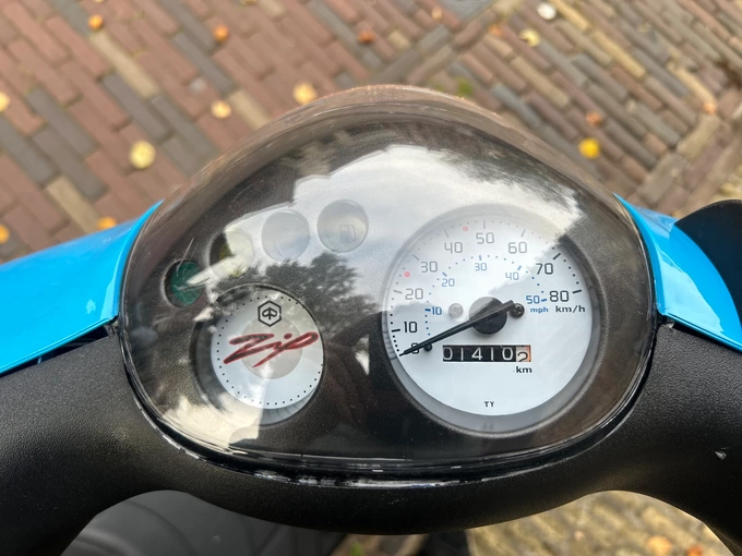 Piaggio Zip SP