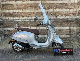 Vespa Primavera Touring 4T 2V