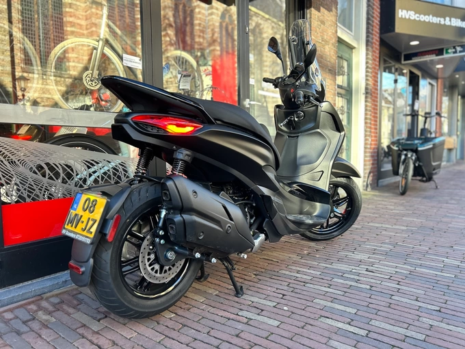 Piaggio Beverly 400 HPE