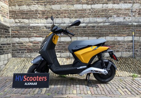 Piaggio One +