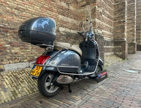 Vespa GTS 300