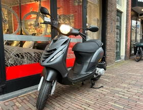 Piaggio Zip SP Grigio Titanio
