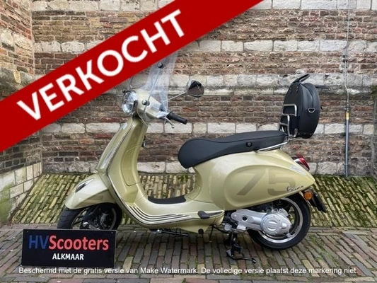 Vespa Primavera 75th edition