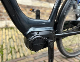 Giant GrandTour E+