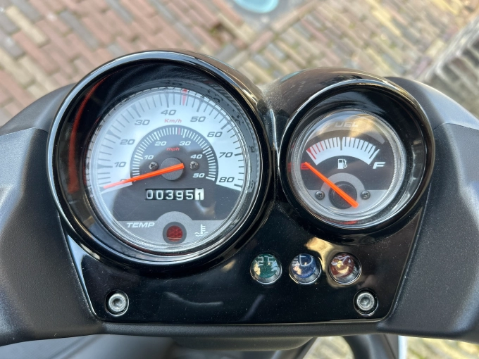 Yamaha Aerox 395km