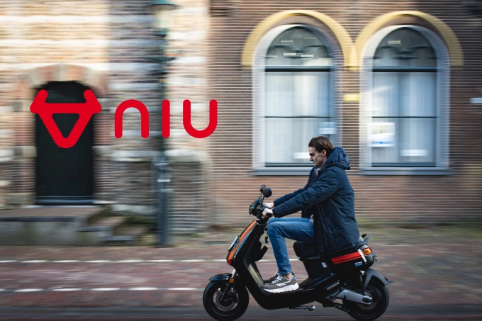 NIU e-scooter