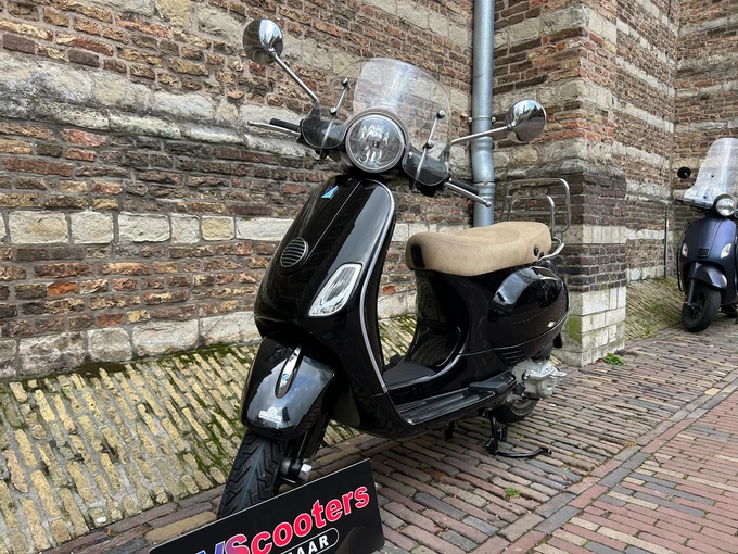 Vespa LX 4T 2V