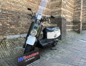 Yamaha Giggle 