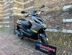 Yamaha Aerox 4T