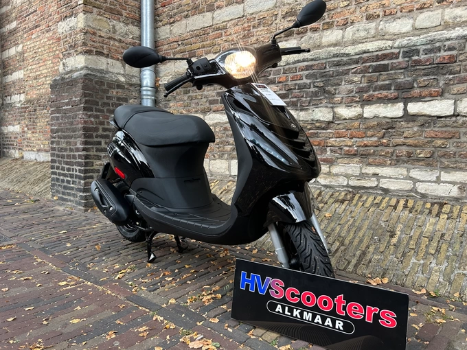 Piaggio Zip SP E4