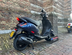 Piaggio Zip SP