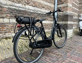 Giant GrandTour E+