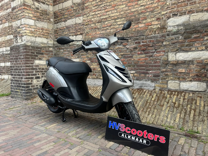 Piaggio Zip SP Black Silver