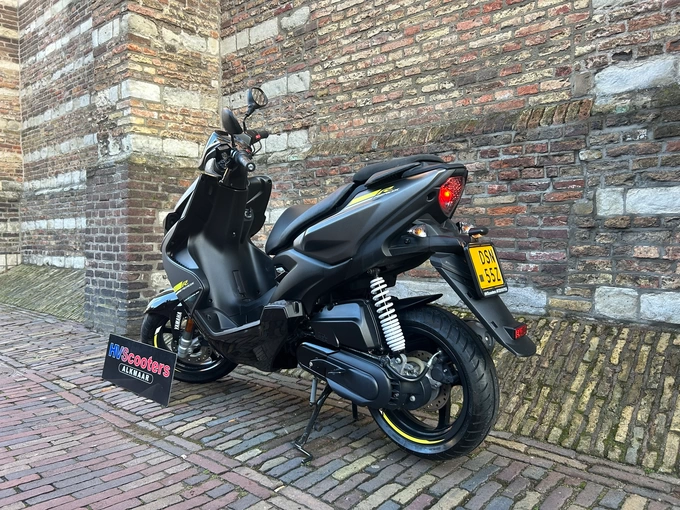 Yamaha Aerox 4T