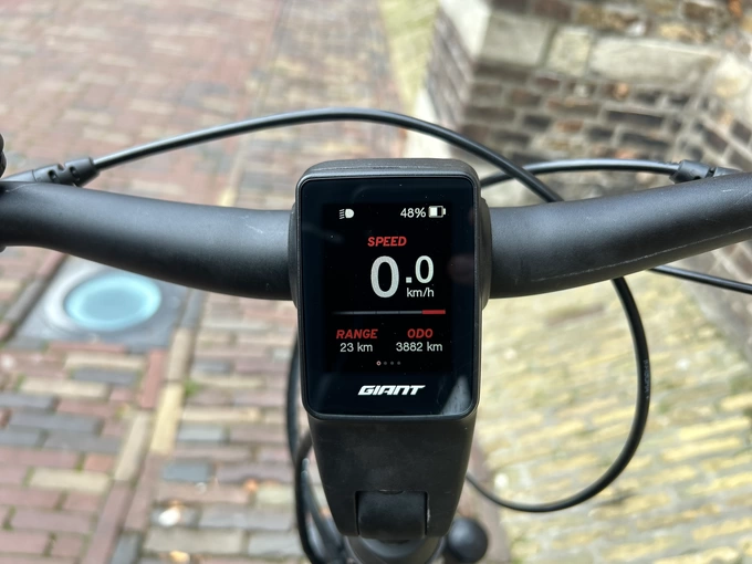 Giant GrandTour E+