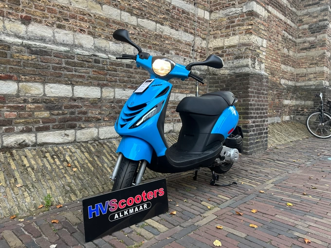 Piaggio Zip SP