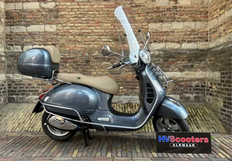 Vespa GTS 300