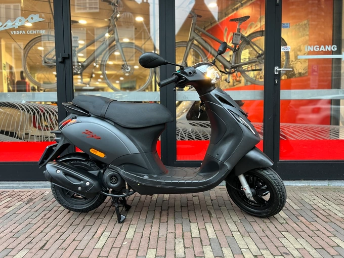 Piaggio Zip SP Grigio Titanio