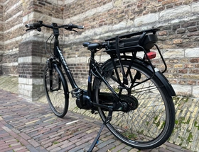 Giant GrandTour E+
