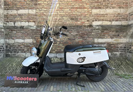 Yamaha Giggle 