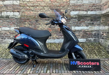 Piaggio Zip SP