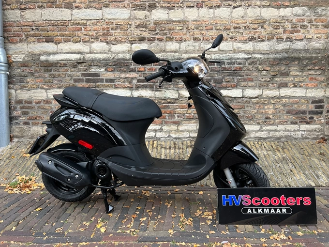 Piaggio Zip SP E4