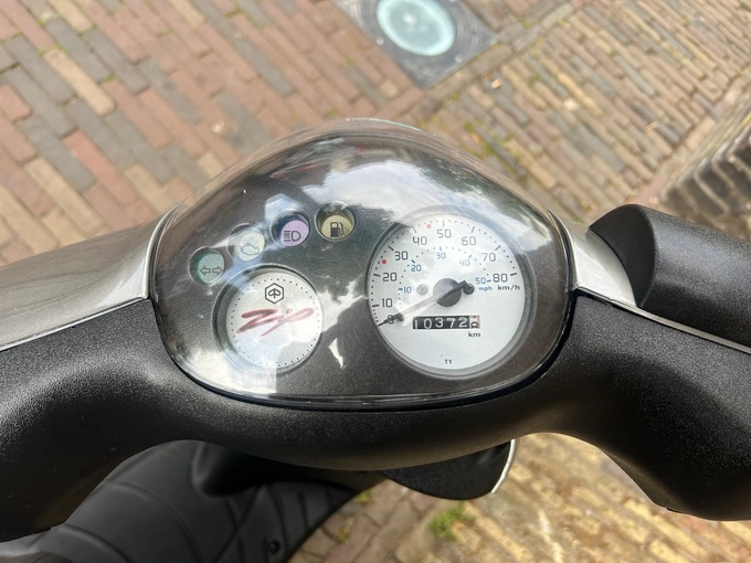 Piaggio Zip SP Black Silver