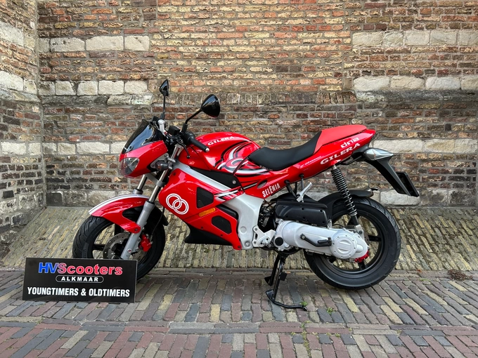 Gilera DNA