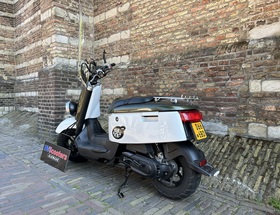 Yamaha Giggle 