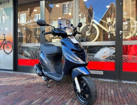 Piaggio Zip SP Midnight Blue