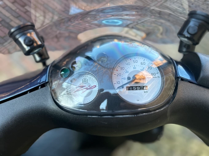 Piaggio Zip SP