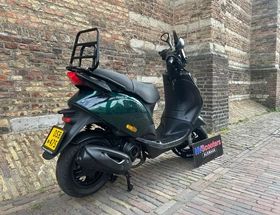 Piaggio Zip SP Jaguar Groen