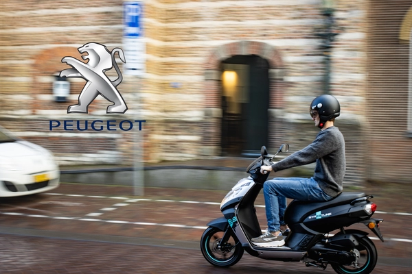 Peugeot scooters