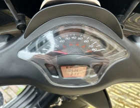 Vespa Sprint Notte E4