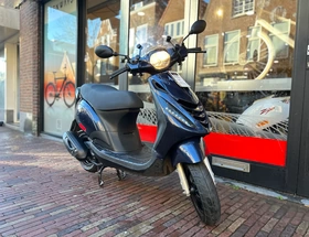 Piaggio Zip SP Midnight Blue