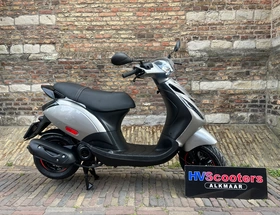 Piaggio Zip SP Black Silver